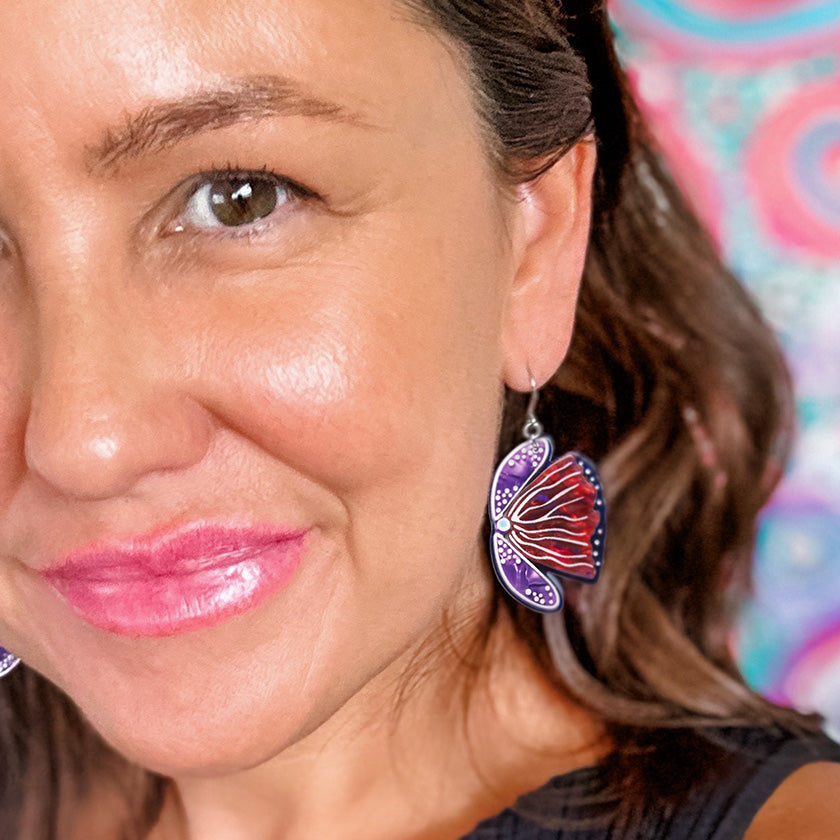 erstwilder lauren rogers fevent feather flower drop earrings