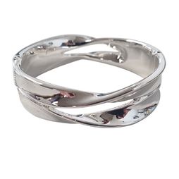 Fabienne Hinged Double Ridge Bangle