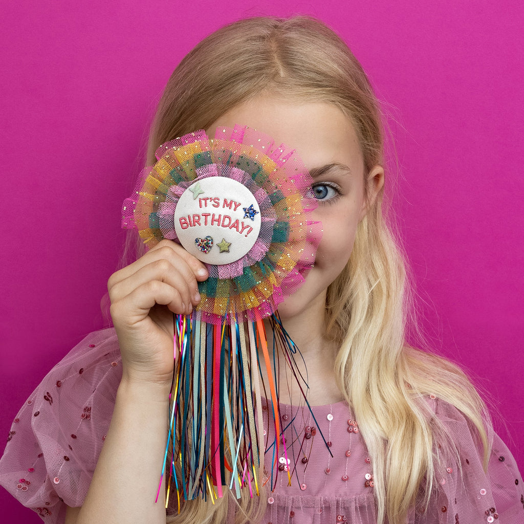 Mimi & Lula   Diva Wow Birthday Badge