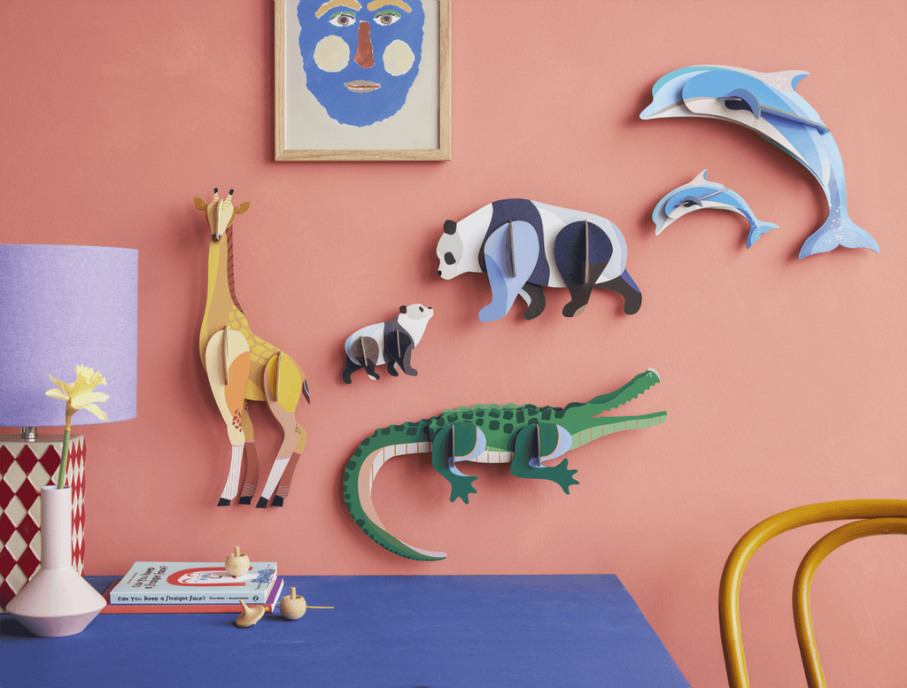 wall art studio roof