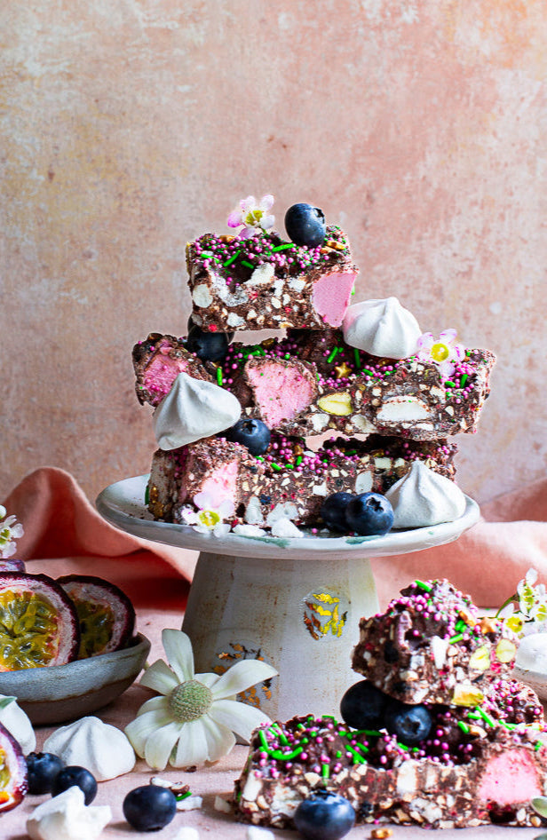 pebbly path rocky road pavlova