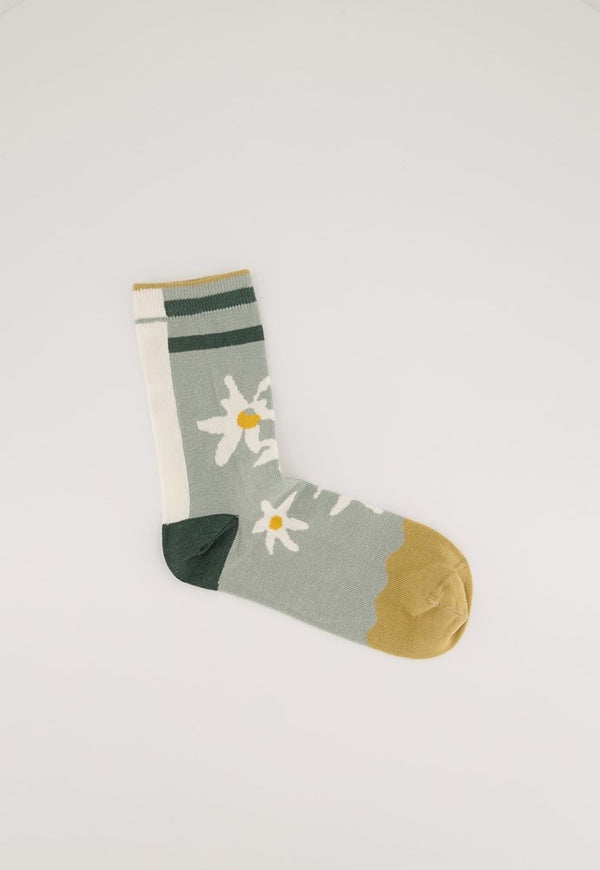 nancybird socks flannel flower