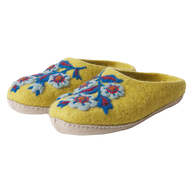 sage clare marie felt slipper