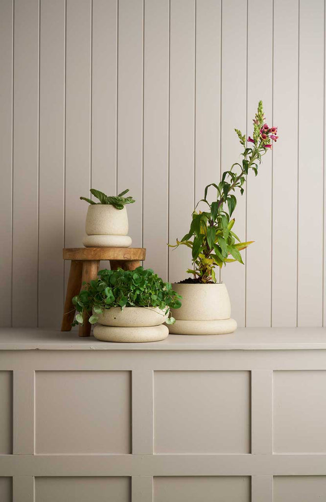 Robert Gordon Small Cloud Planter White Speckle