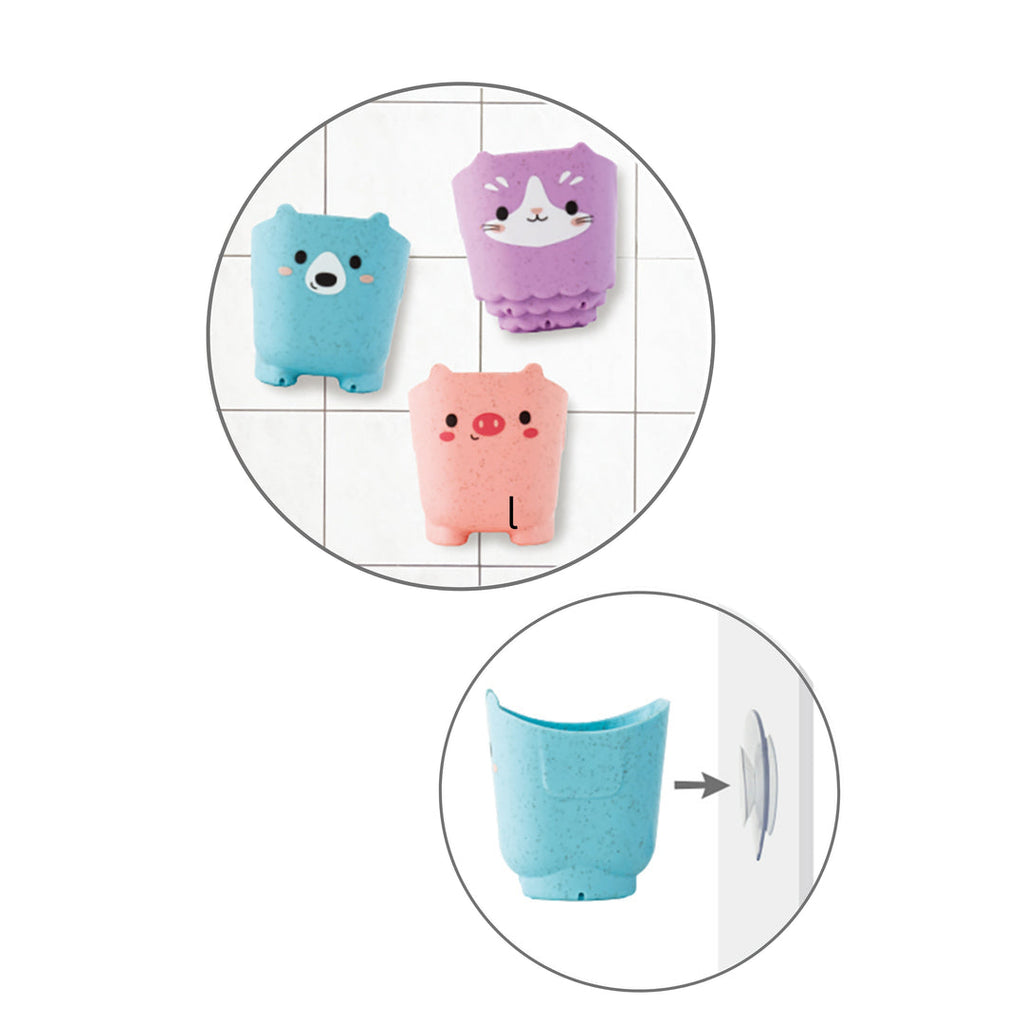 Pour & Play Animal Cups